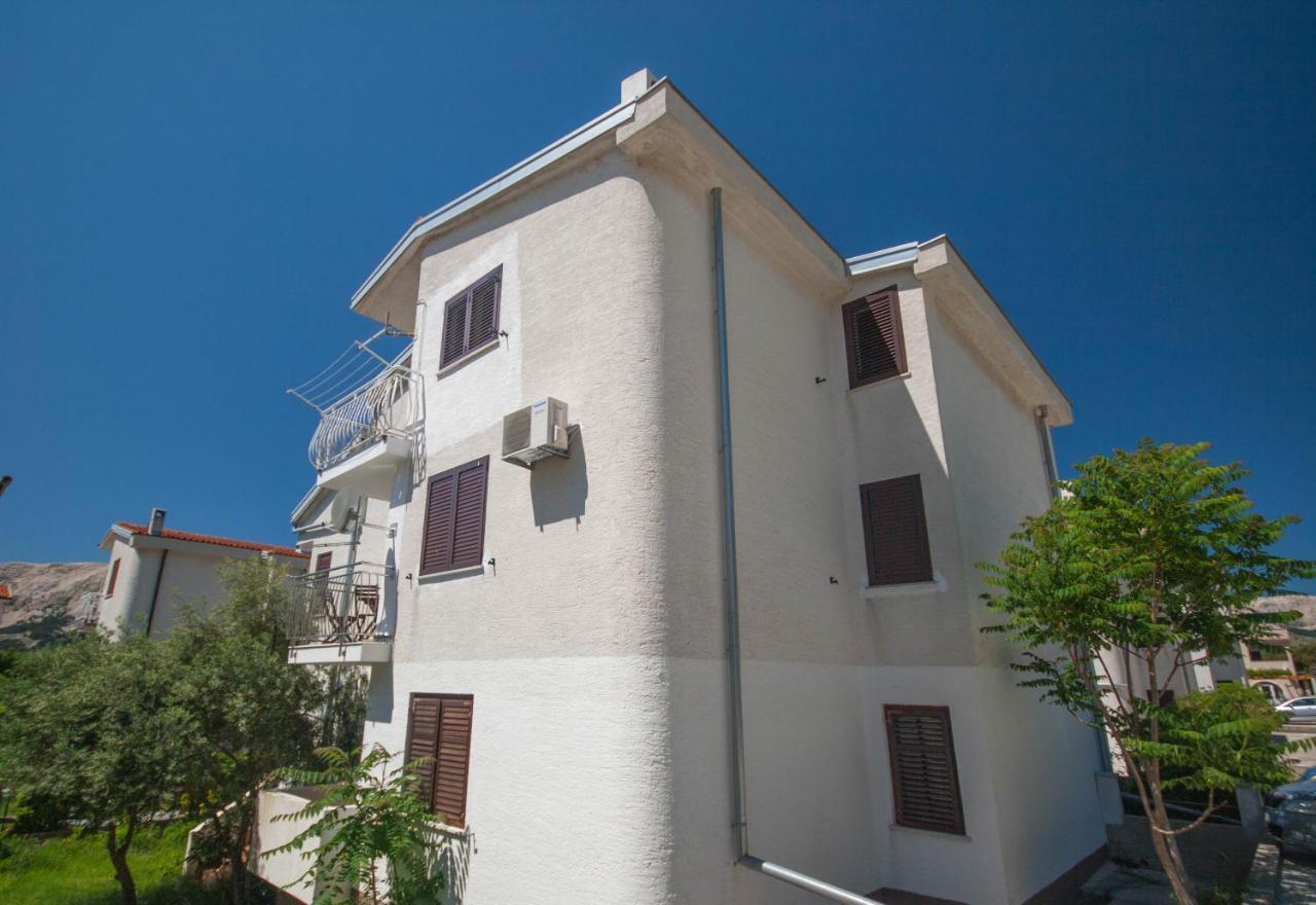 Blue Sky Baska Apartment Exterior photo